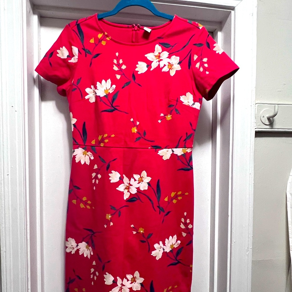 Floral Old Navy Dress Size Small above knee length